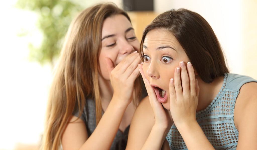 हर रिलेशनशिप में कुछ सीक्रेट होते है। किसी भी रिश्ते में सीक्रेट होना उन्हें मजबूत बना सकता है